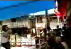 اراذل دانلود بازی اندروید سکسی و اوباش بدون هشدار به سوراخهای محکم بلوندی حمله می کنند