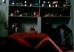 Sasha Bleu HAT LATIN که توسط بازی سکسی اندروید دانلود بی بی سی توسط BBCEye فاش شده است